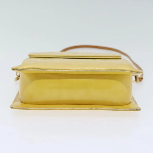 LOUIS VUITTON Monogram Vernis Motto Pouch Lime Yellow M91059 LV Auth 94843 - Picture 6 of 16